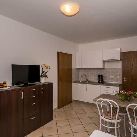 Apartments Sanmichel Pula Luaran gambar