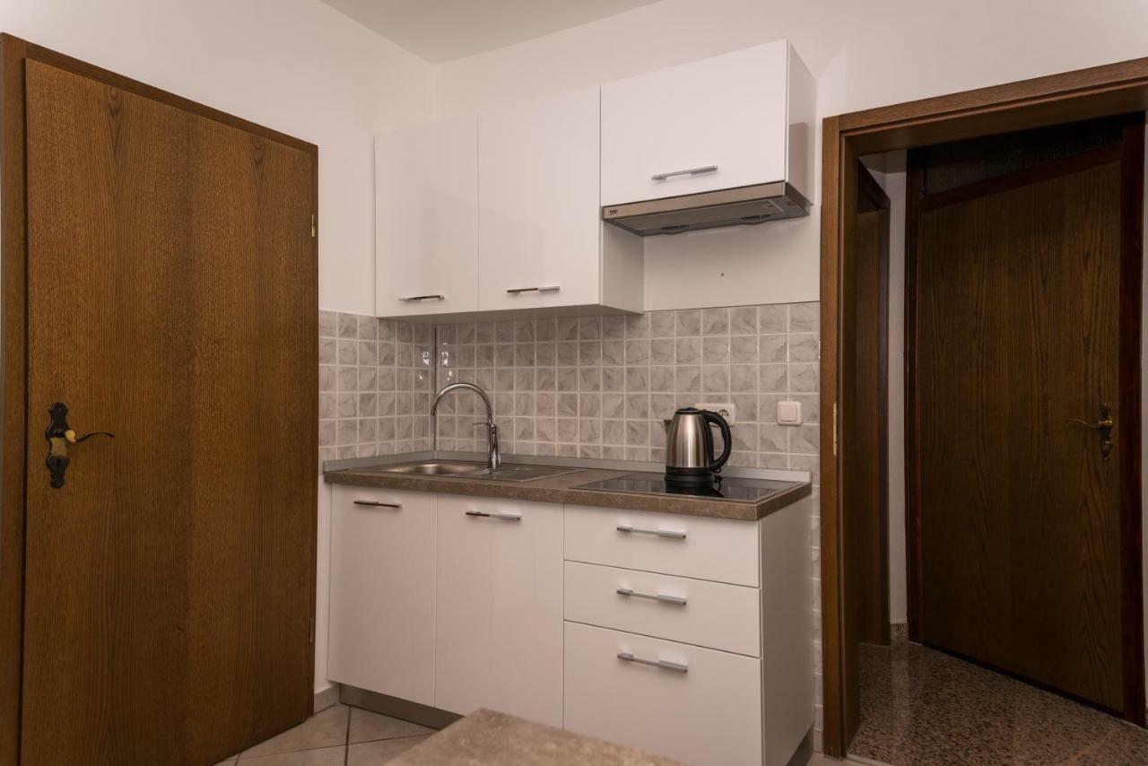 Apartments Sanmichel Pula Luaran gambar