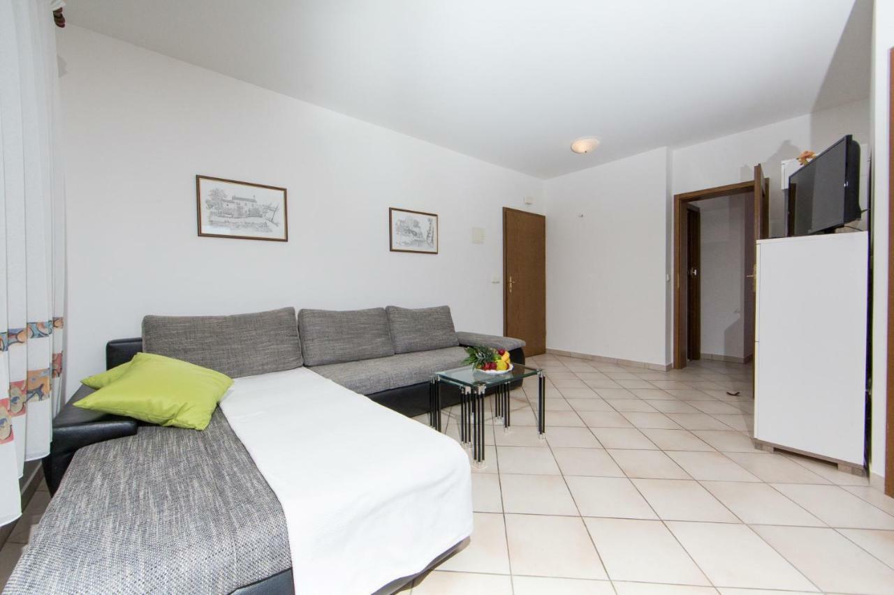Apartments Sanmichel Pula Luaran gambar