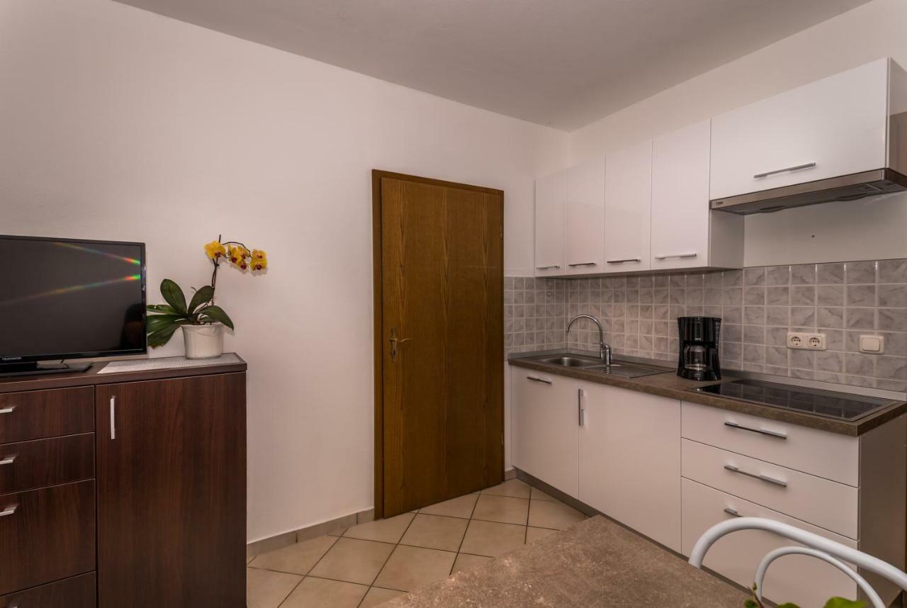 Apartments Sanmichel Pula Luaran gambar