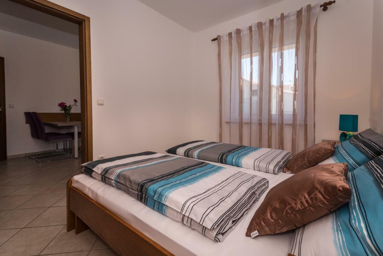 Apartments Sanmichel Pula Luaran gambar