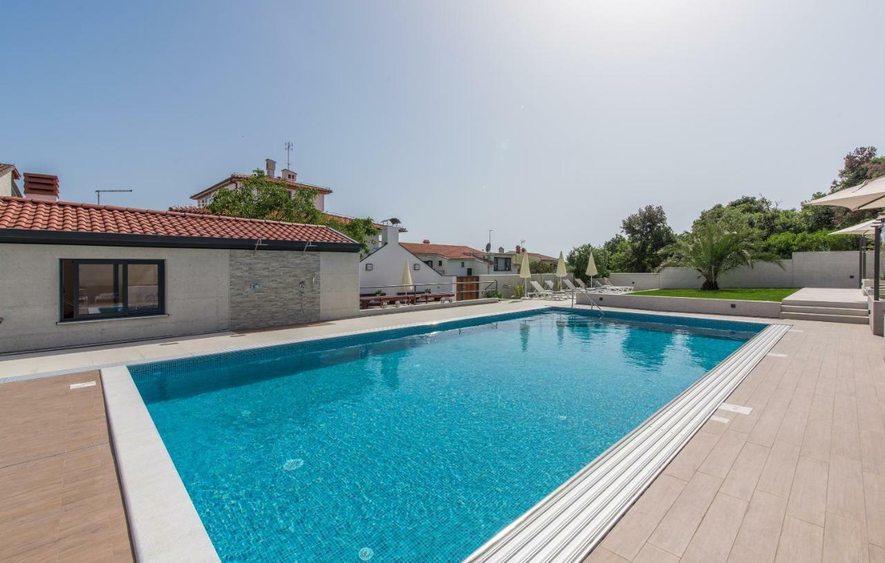 Apartments Sanmichel Pula Luaran gambar